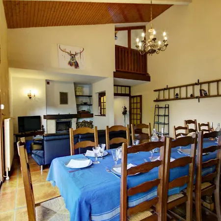 D'architecte 200m² Avec Piscine Privative, Terrain 2800m², Proche Loire, Ideale Familles - Fr-1-496-35