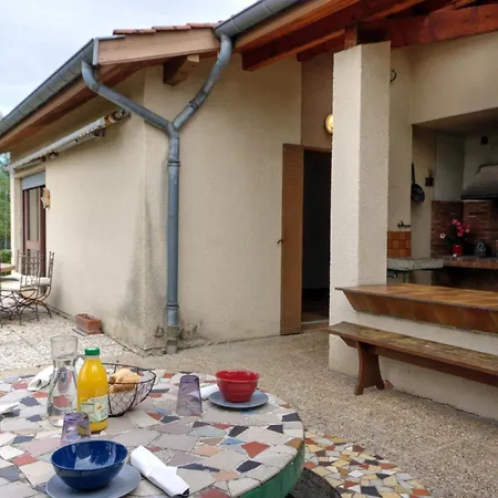 Holiday home D'architecte 200m² Avec Piscine Privative, Terrain 2800m², Proche Loire, Ideale Familles - Fr-1-496-35